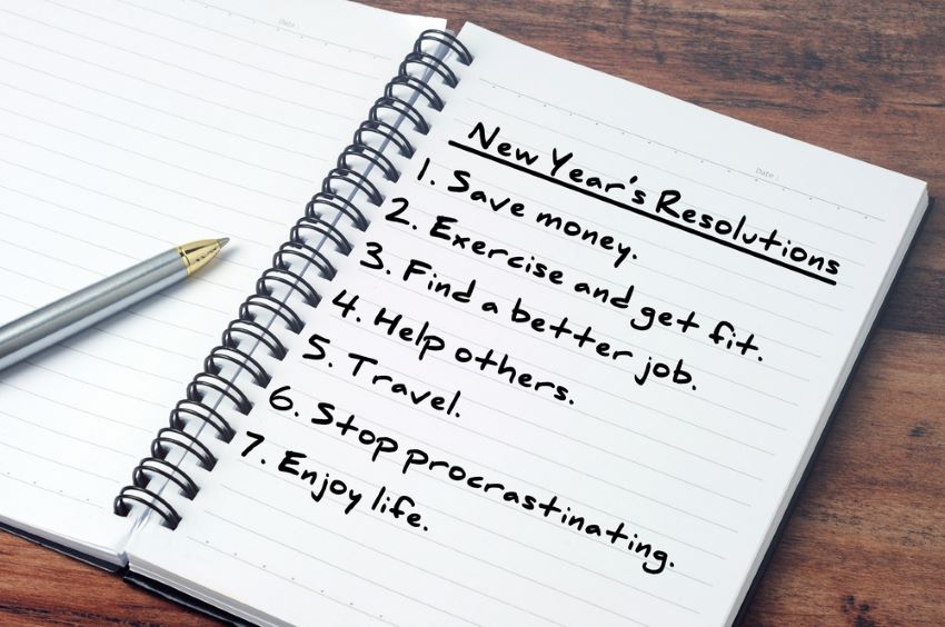 New_Years_Resolutions_on_notepad.jpg