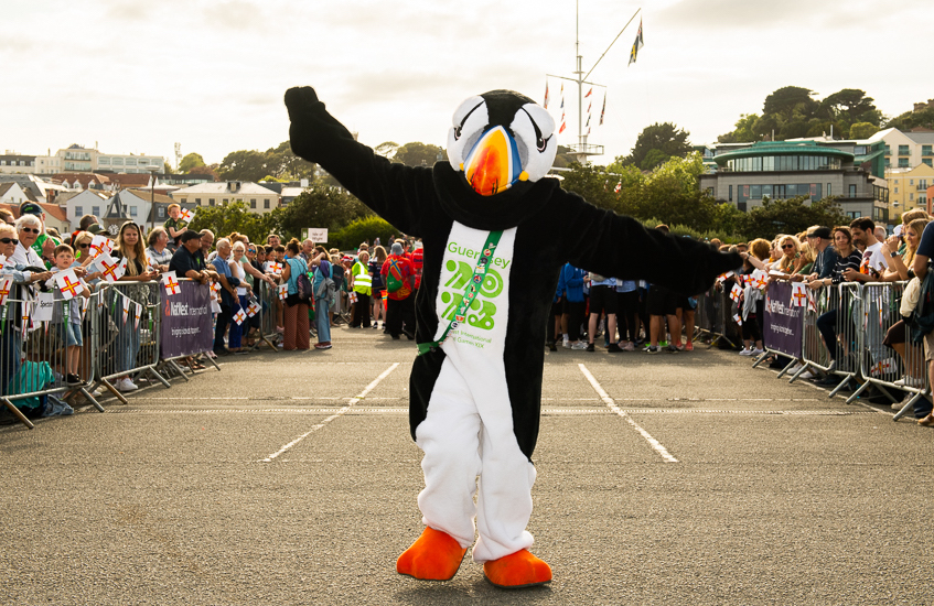 Jet_the_Puffin_Island_Games_opening_ceremony.jpg