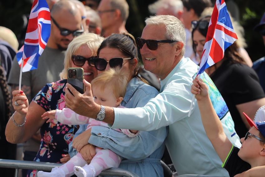 Royal_Visit_2024_selfie.JPG