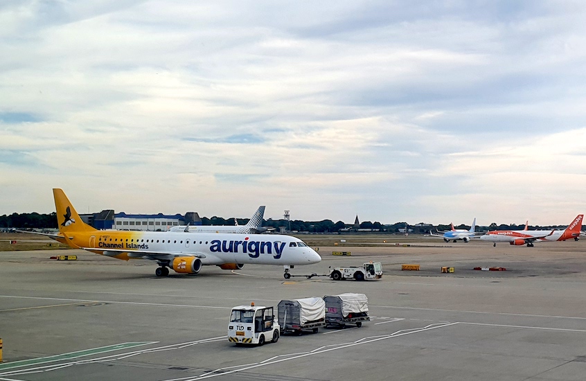 aurigny_embrarer_jet_gatwick.JPEG