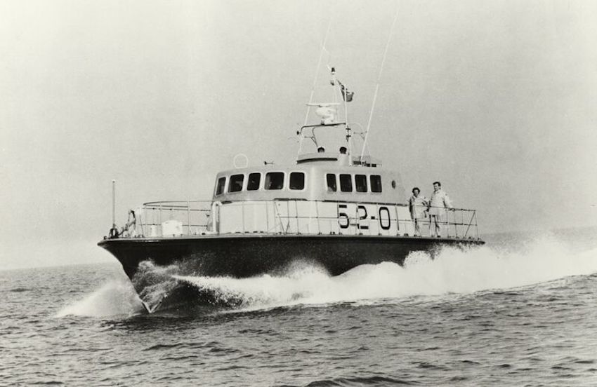 Prototype_Arun_52-01._Boat_was_stationed_ar_St_Peter_Port_from_1972-73_and_Barry_Dock_1974_to_1997._Credit_RNLI.jpg