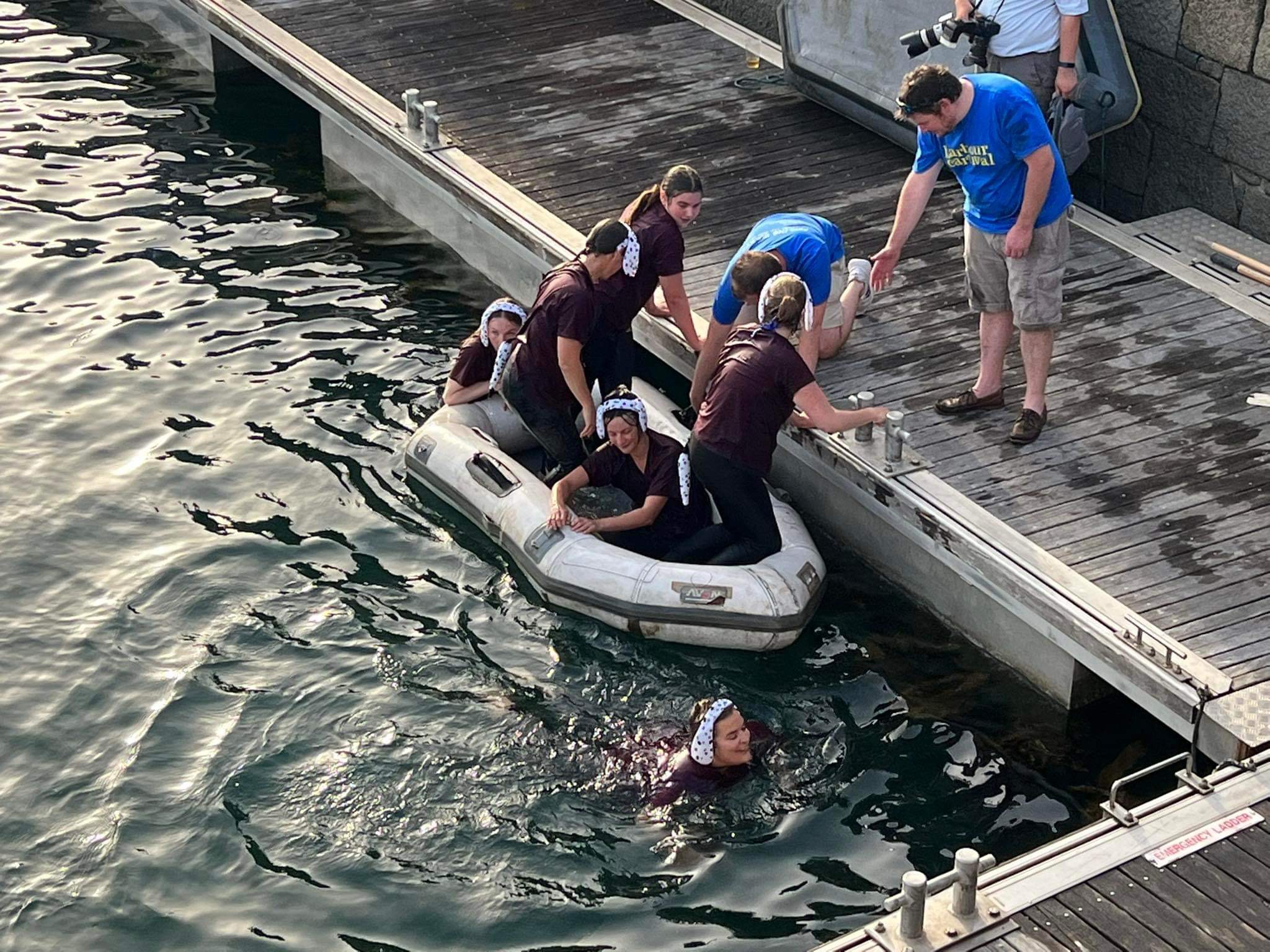 Isabelle vets ladies dinghy race harbour carnival