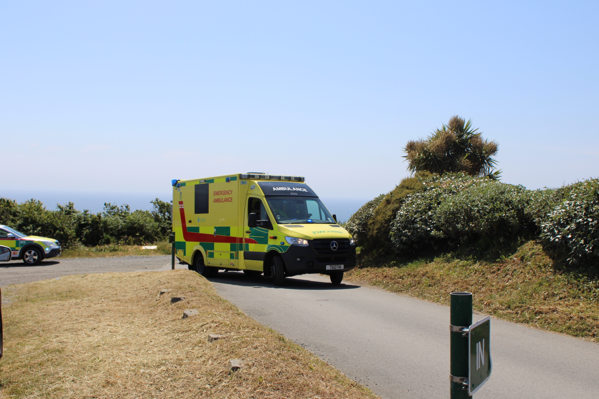 cliff rescue jerbourg ambulance police fire 