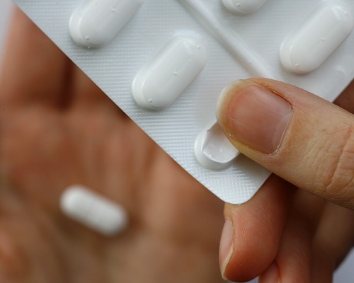 pills treatment medicine