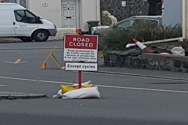 road closed sign.jpeg
