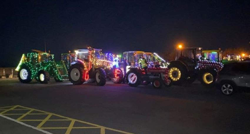 Christmas_tractor_run_1_-_credit_-_Karen_Marsh.jpg