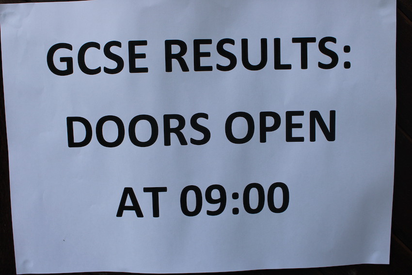 GCSE_results_signs.JPG