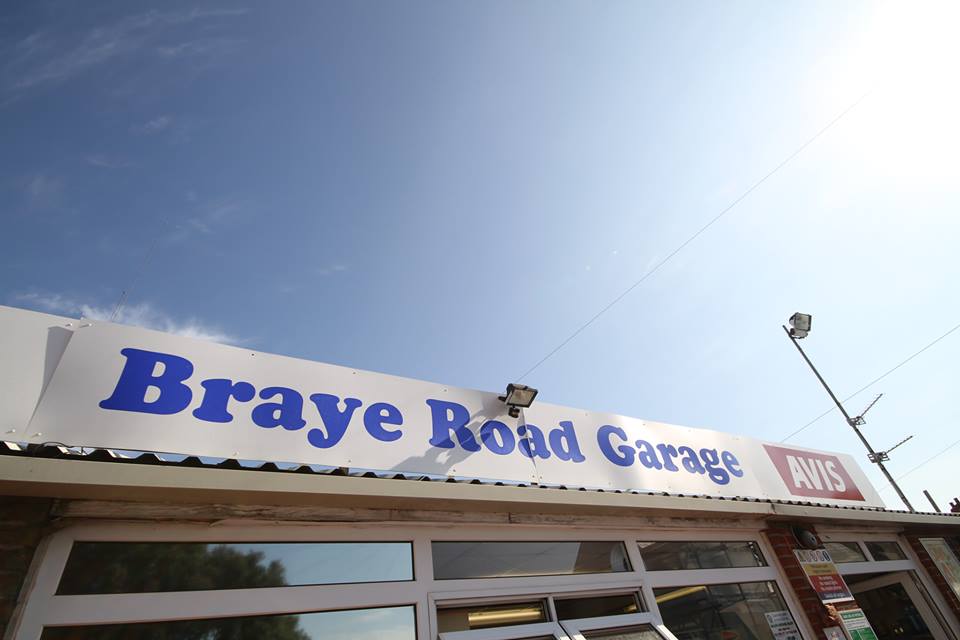 brace road garage 