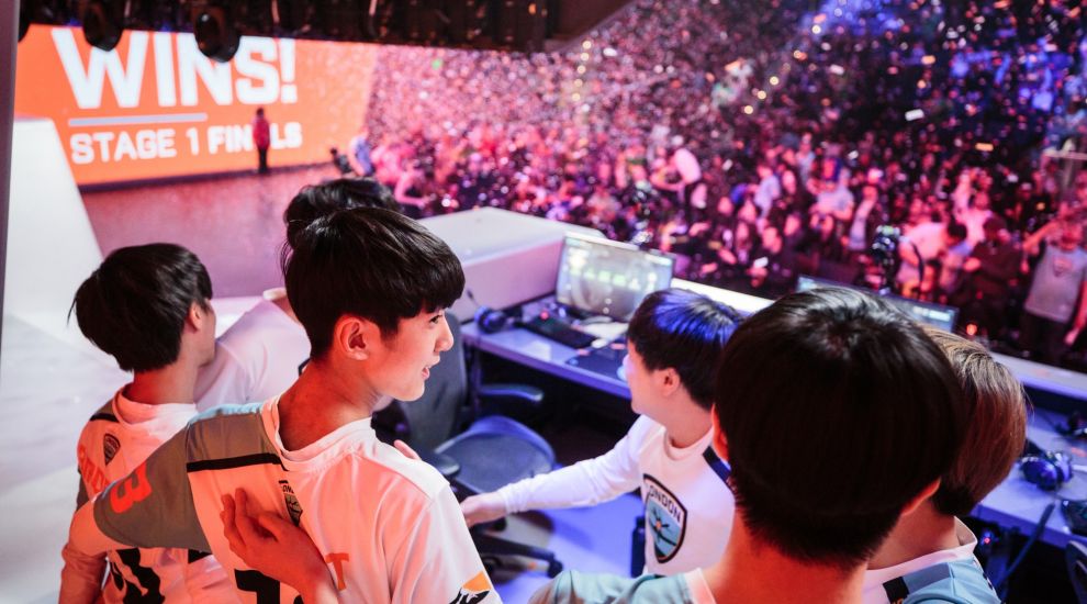 What is eSports and why is it so popular?