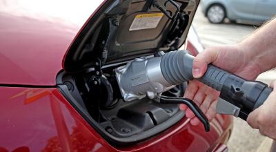 Plans to install electric car chargepoints in every new home