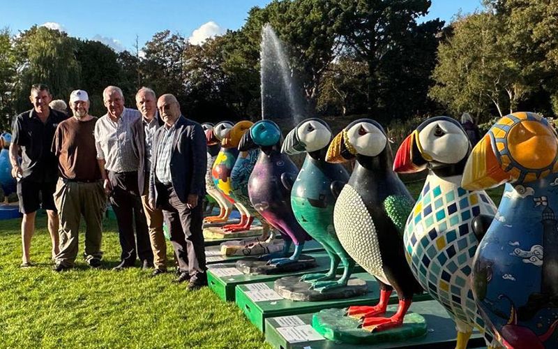 Freemasons help with the Puffin Parade