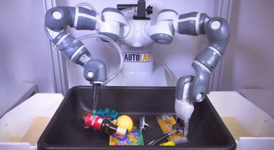 ‘Ambidextrous’ robot could speed up online order processing