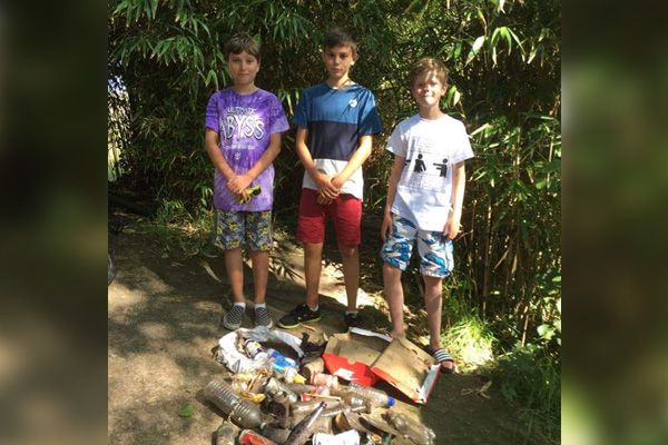 Students turn to wombling during their summer holiday
