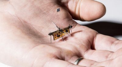 This insect-sized wireless robot flies with help of lasers