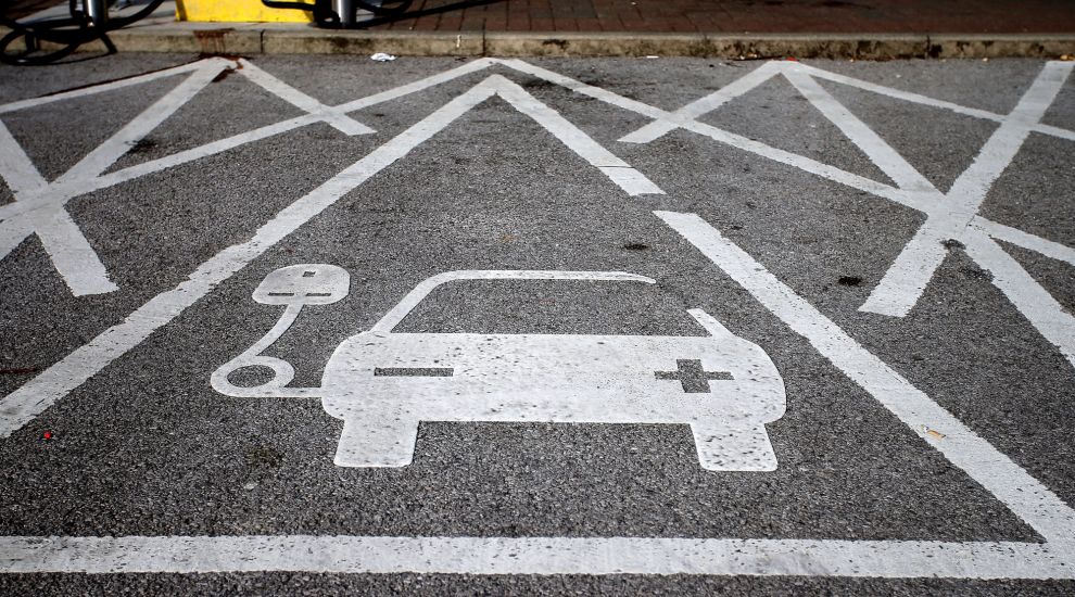 Help make life easier for electric vehicle owners, ministers told