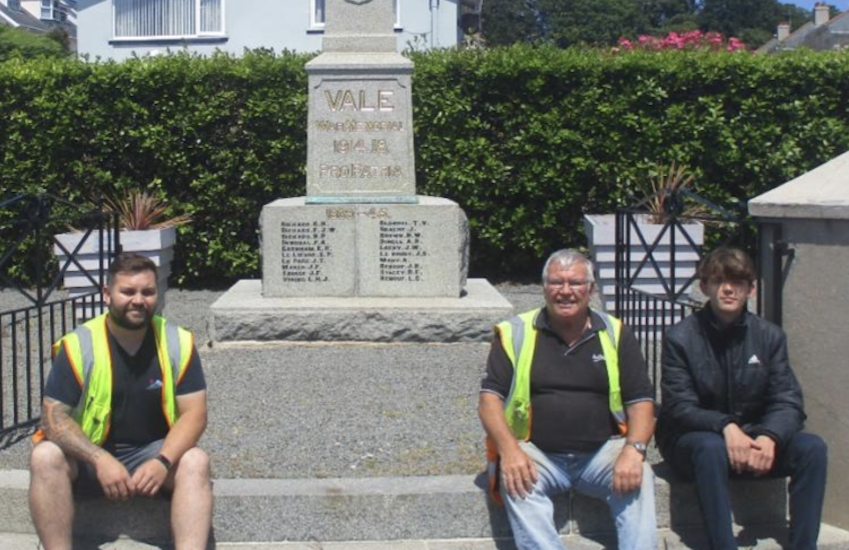 Vale War memorial shines again