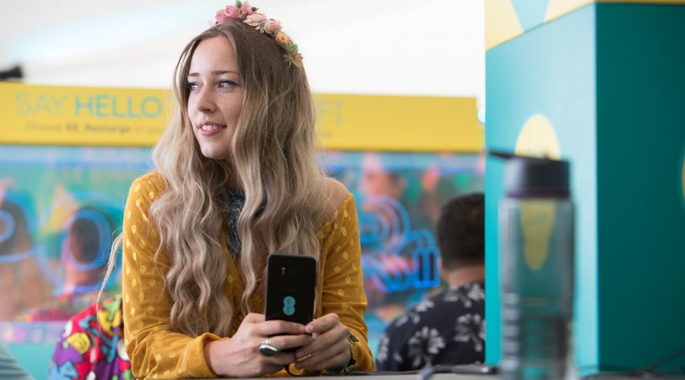 EE to run 5G trial at Glastonbury
