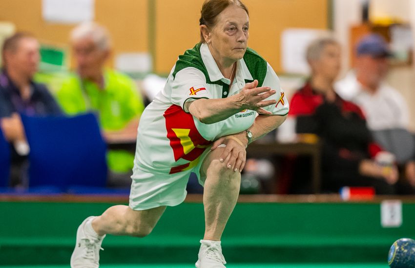 World Bowls Indoor Championships: Day Two - Greenslade and Ogier make it two from two