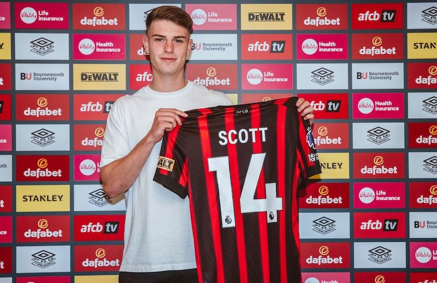 Scott completes dream Premier League move