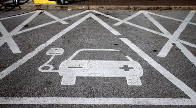 Help make life easier for electric vehicle owners, ministers told