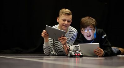 Apple to offer free coding sessions in stores throughout EU Code Week