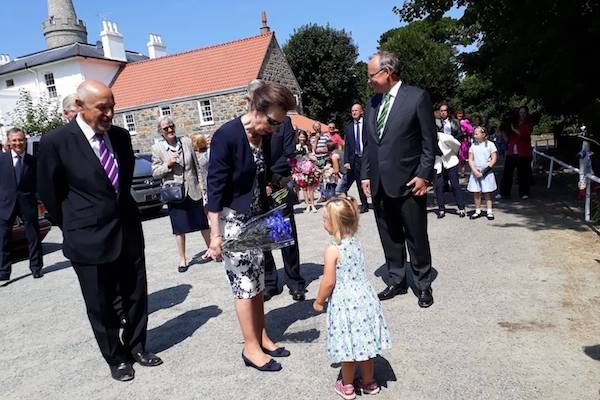Modest crowds greet Princess Anne