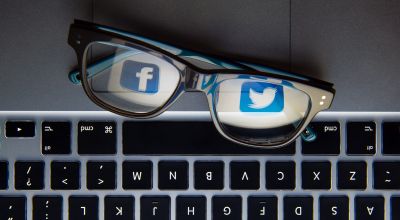 Social workers ‘should use Facebook and Twitter to engage over extreme content’