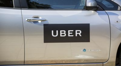 Uber losses shrink amid expansion drive