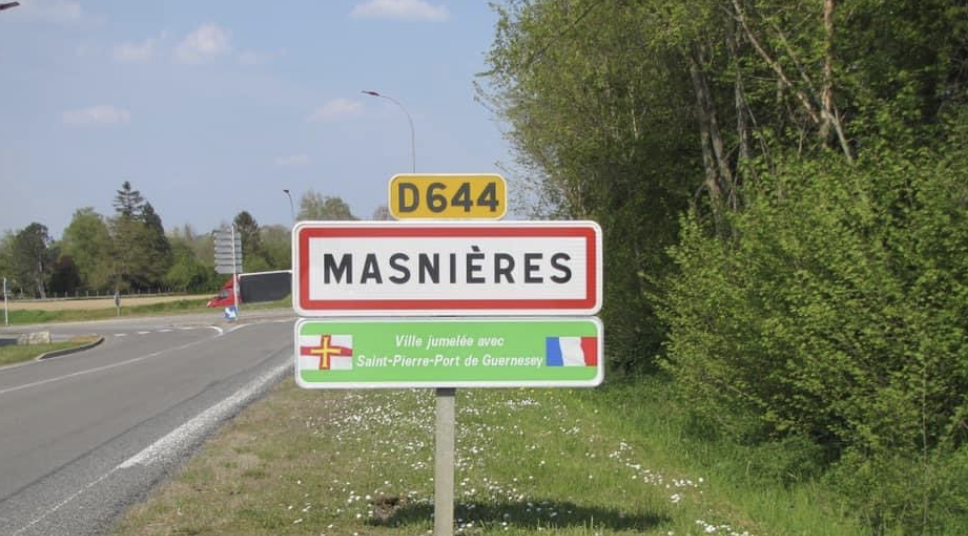 Twinning signs unveiled in Masnieres