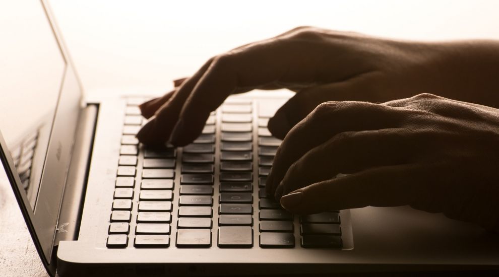 English head teachers report highest level of cyber bullying in global survey