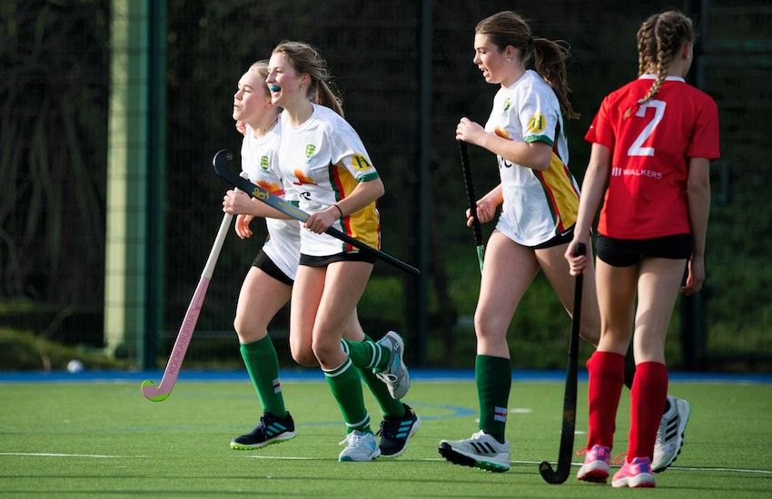 Dazzling day of junior inter-insular hockey