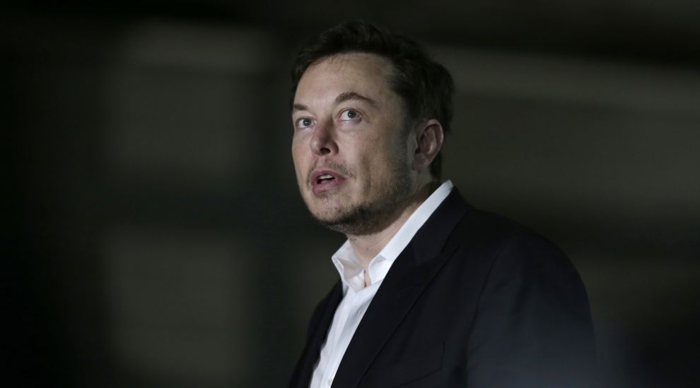 Elon Musk in talks with Saudi fund to take Tesla private