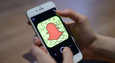 Snapchat reports record revenue but user numbers remain flat