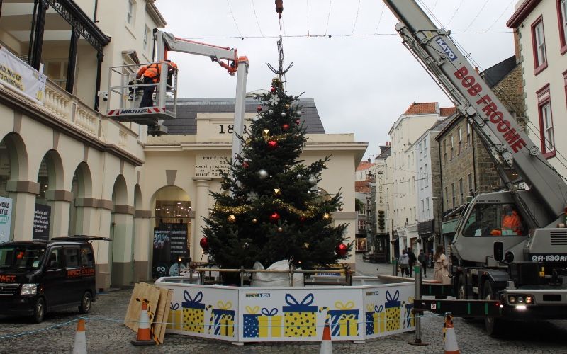 Spruce up, face lift, and a lift up for town Christmas Tree