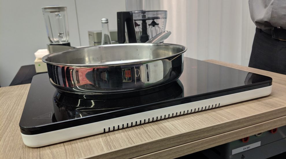 Clutter-free cooking of the future showcased by Wireless Power Consortium