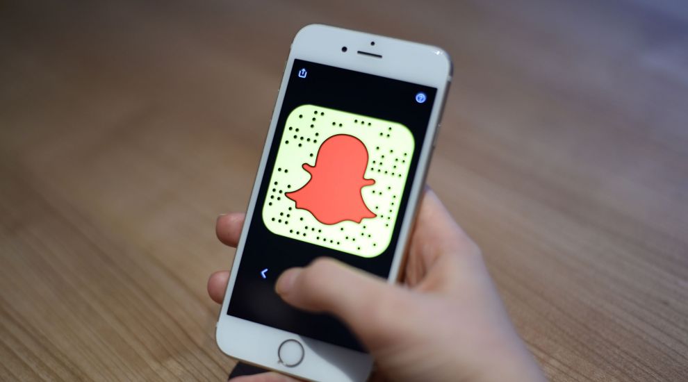 Snapchat update allows Stories to be shared with those outside of app