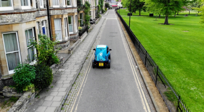 A self-driving car has learnt to follow lanes in 20 minutes using AI