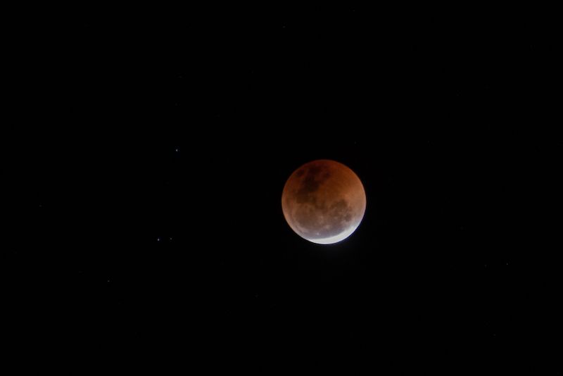 Set your alarms if you want to see a total lunar eclipse