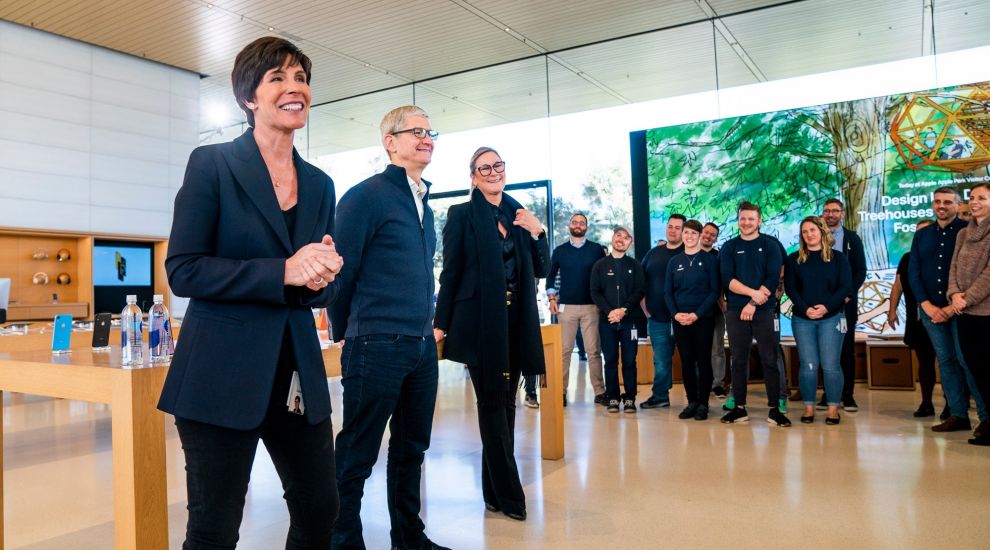 Apple retail boss Angela Ahrendts confirms departure