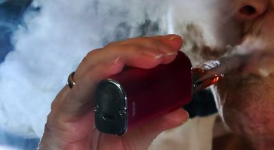 Twitter bots are spreading positive messages about vaping, study reveals