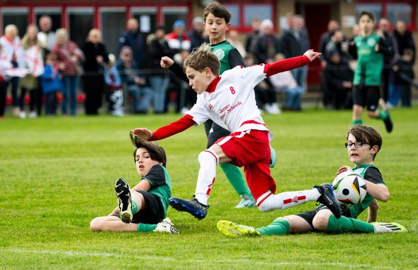 Bisson’s goal the difference as Guernsey regain the Primary Schools “Muratti”