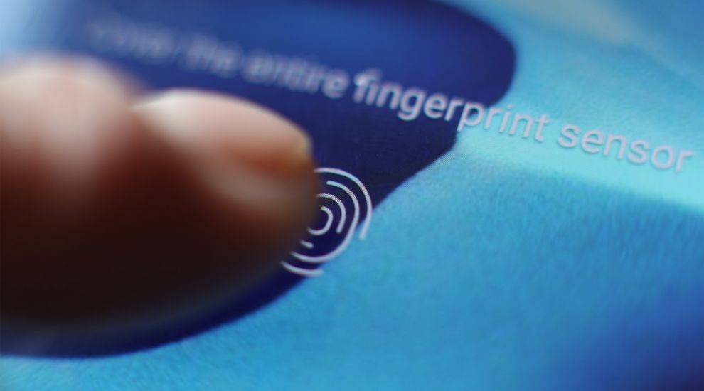 Samsung confirms fingerprint scanner issue linked to screen protectors