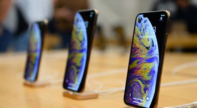 iPhone XS hit by new battery charging complaints