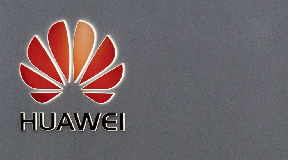 May ‘gives green light to Huawei role in UK 5G network’