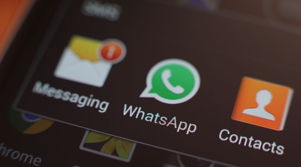 WhatsApp rolls out security fix amid spyware fears