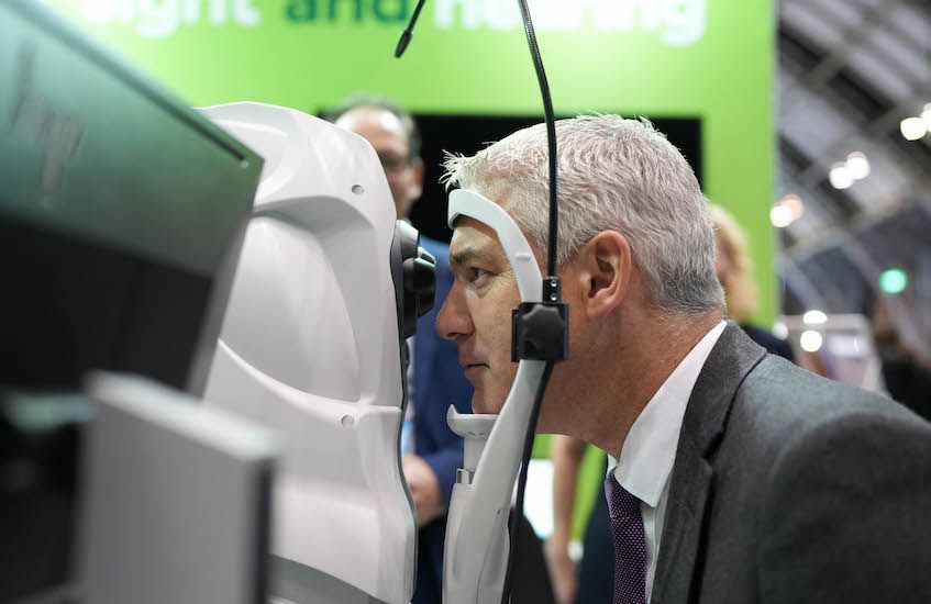 Community optometry and audiology highlighted at Labour and Conservative conferences