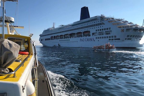 Cruise ship call out for paramedics