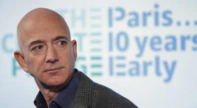 Amazon boss Jeff Bezos commits 10 billion dollars to fight climate change