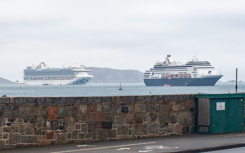 Businesses warn of collapse without cruise passenger traffic