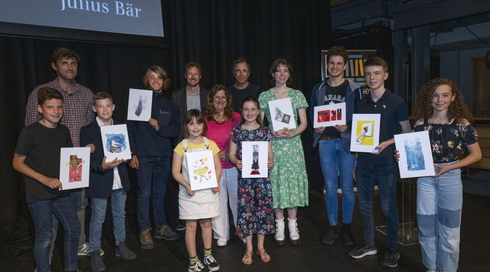 Record entries to Write Stuff competition from young writers
